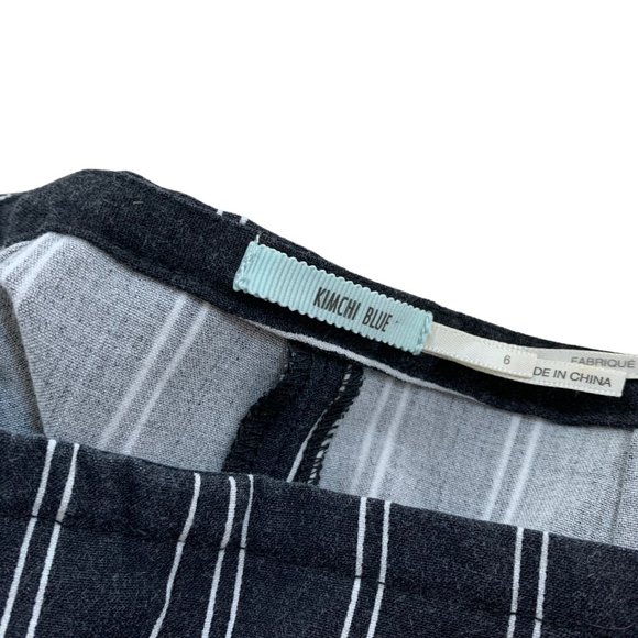Kimchi Blue Women's Striped Wide Leg Pants - Size 6 - Picture 5 of 6